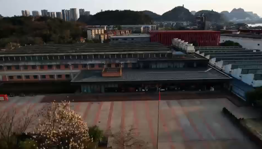 柳州工业百年统战史诗